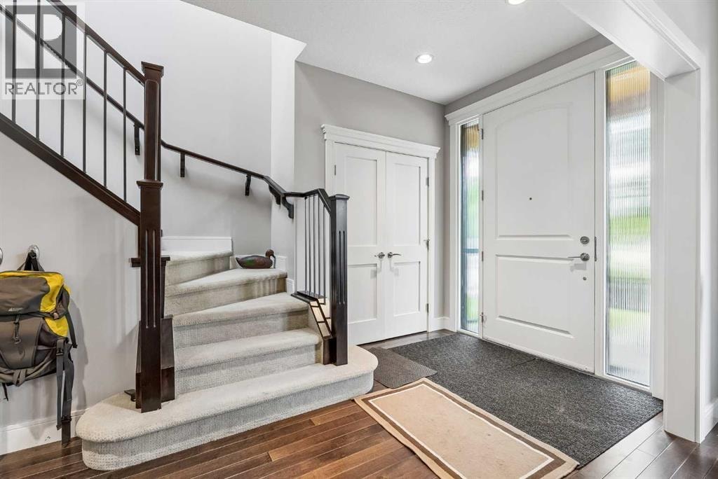 406 25 Avenue NW — photo 3