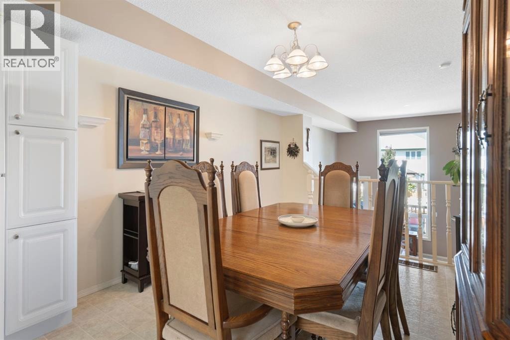 122 Bridlewood Lane SW — photo 13