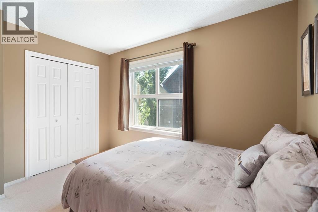 122 Bridlewood Lane SW — photo 26