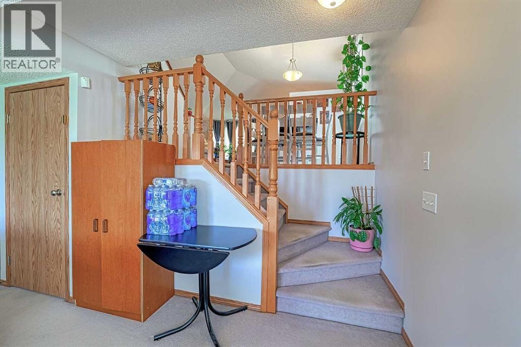 234 Martinvalley Mews NE — photo 18