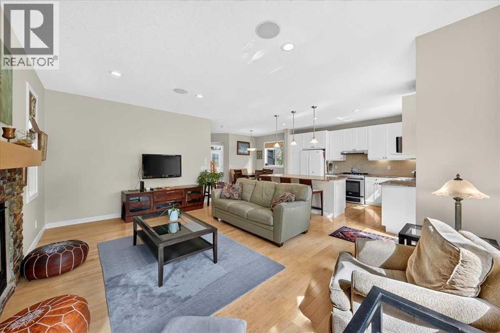 60 Sherwood Crescent NW — photo 16