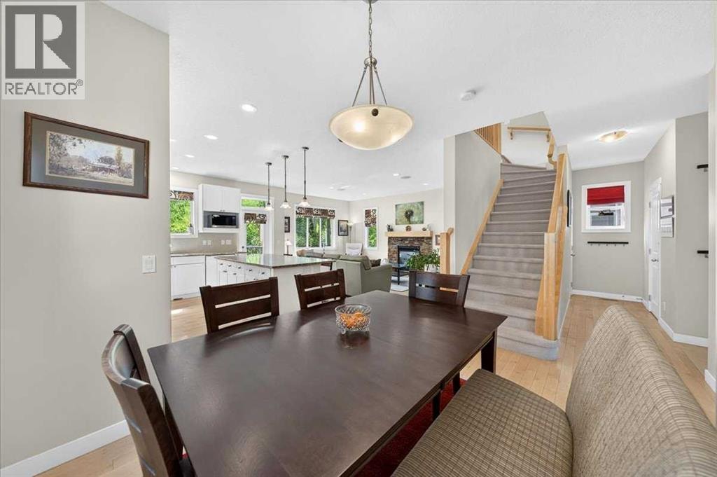 60 Sherwood Crescent NW — photo 12