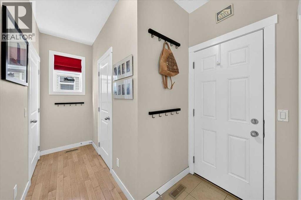 60 Sherwood Crescent NW — photo 17