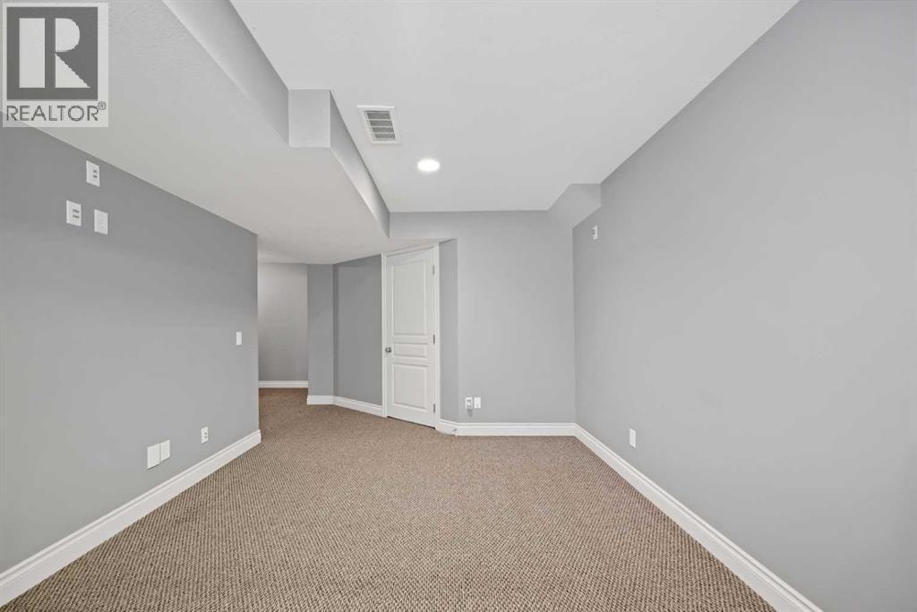 9 Mackenzie Way — photo 30