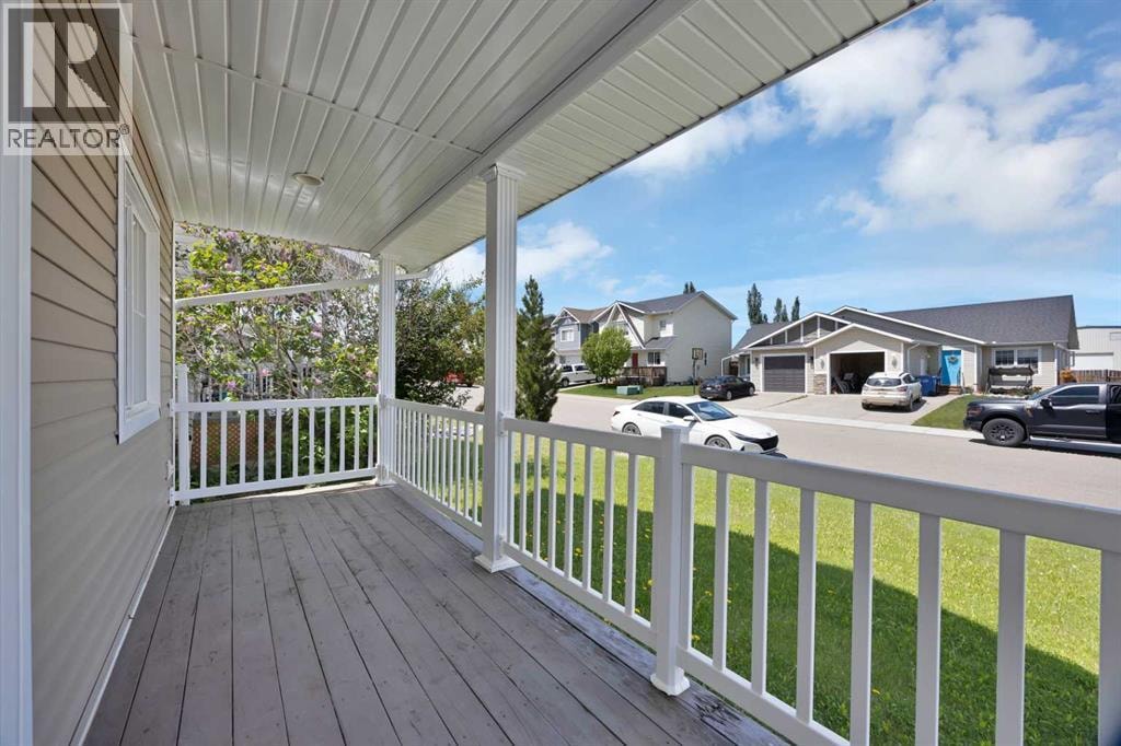 9 Mackenzie Way — photo 4