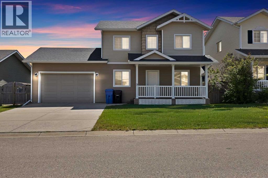 9 Mackenzie Way — photo 2