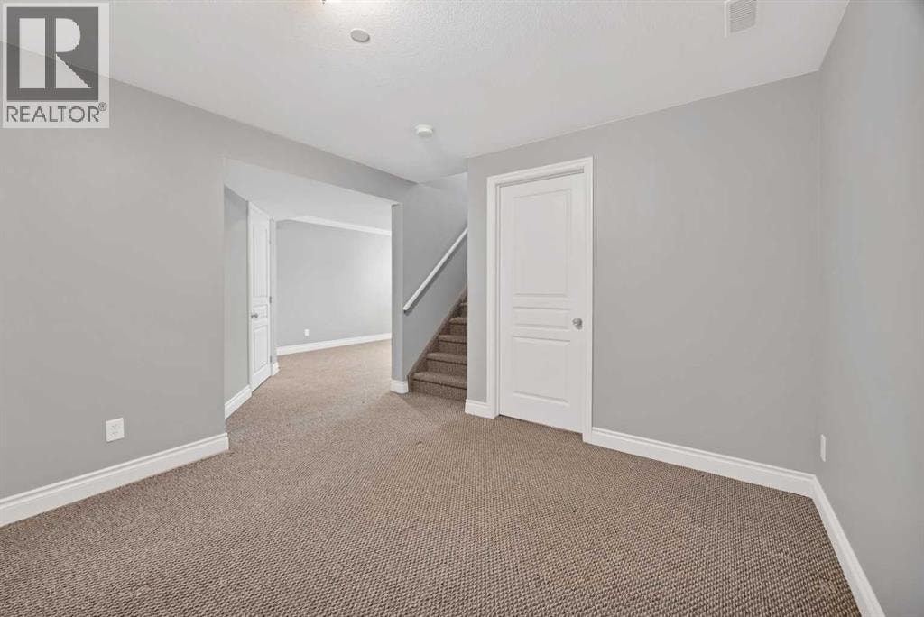 9 Mackenzie Way — photo 32
