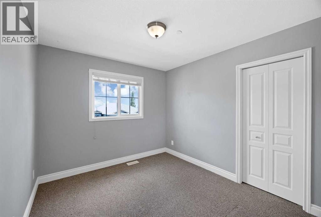9 Mackenzie Way — photo 17