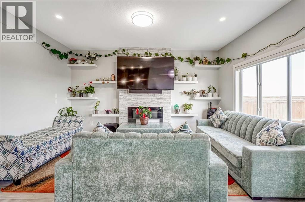 349 Corner Meadows Way NE — photo 14