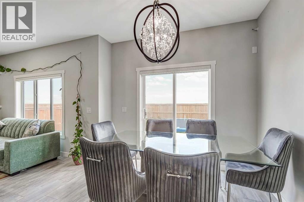 349 Corner Meadows Way NE — photo 16