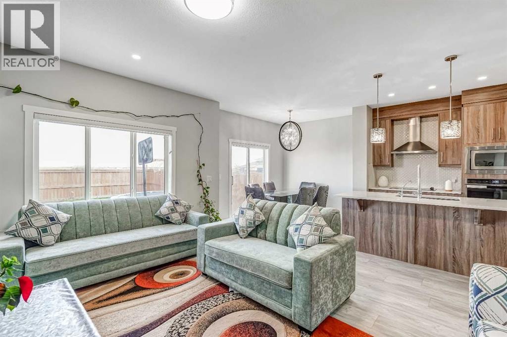 349 Corner Meadows Way NE — photo 15