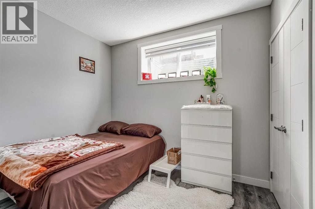 349 Corner Meadows Way NE — photo 35