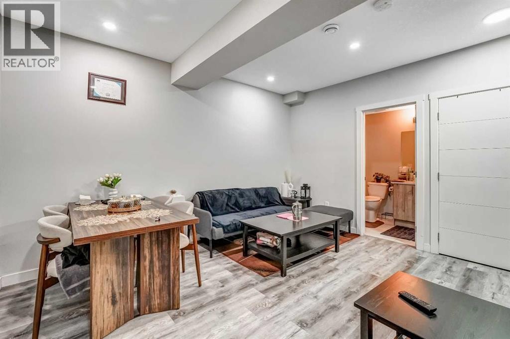 349 Corner Meadows Way NE — photo 33