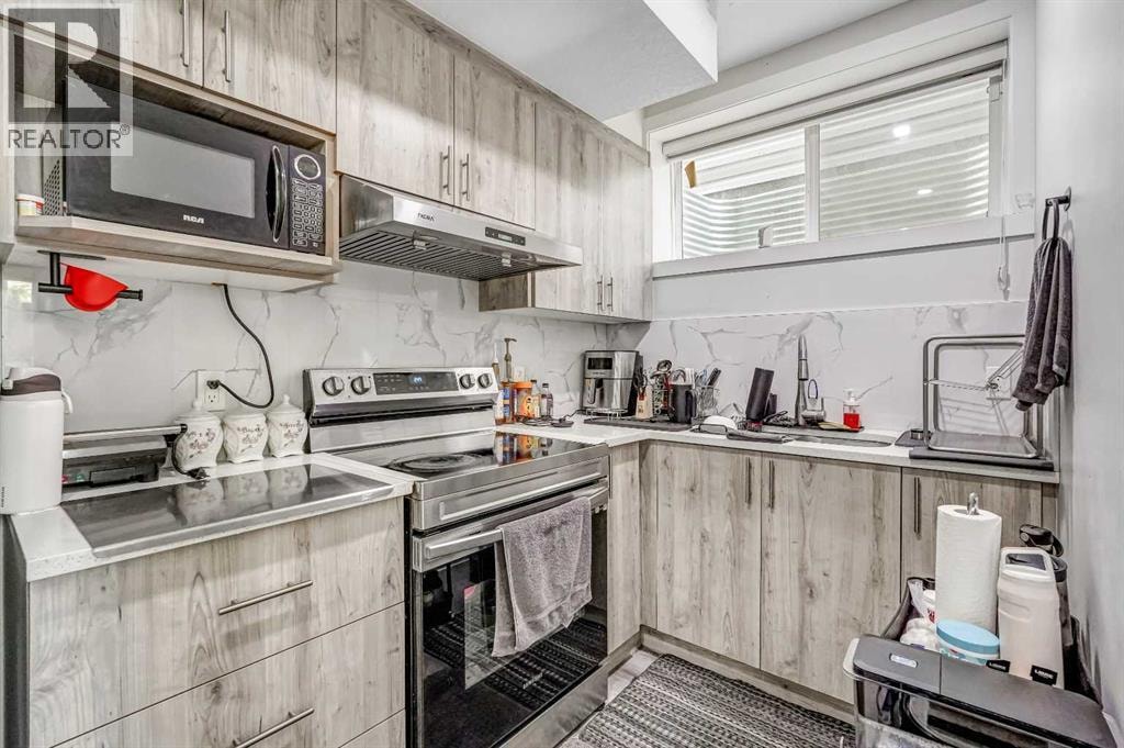 349 Corner Meadows Way NE — photo 31