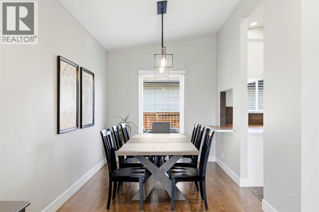 2516 63 Avenue SW — photo 9