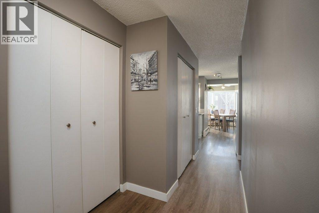 201, 630 57 Avenue SW — photo 18