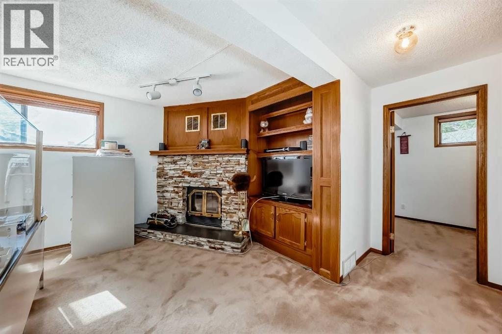 131 Ranchlands Court NW — photo 26