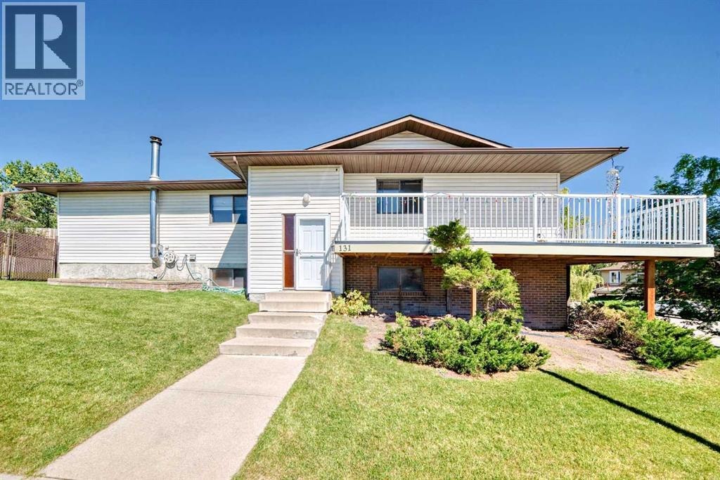 131 Ranchlands Court NW