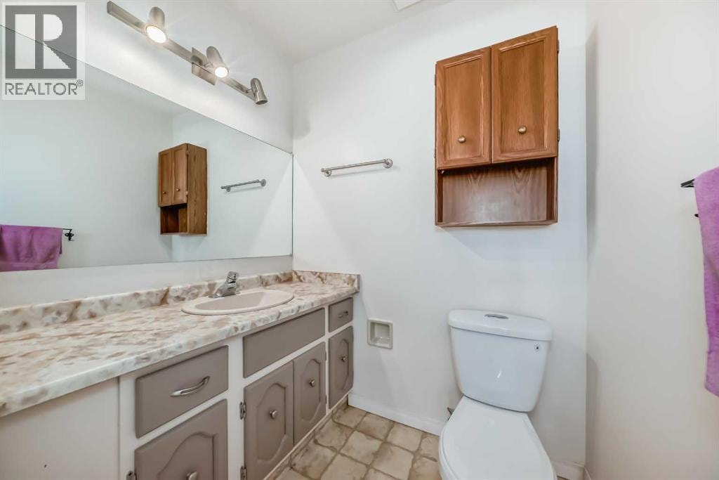 131 Ranchlands Court NW — photo 35