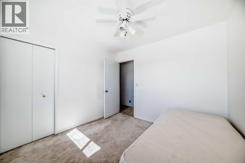 131 Ranchlands Court NW — photo 36