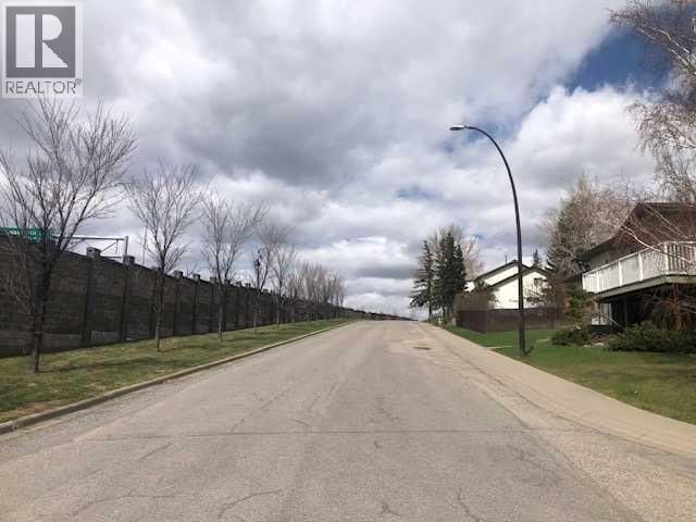 131 Ranchlands Court NW — photo 8