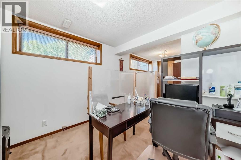 131 Ranchlands Court NW — photo 30