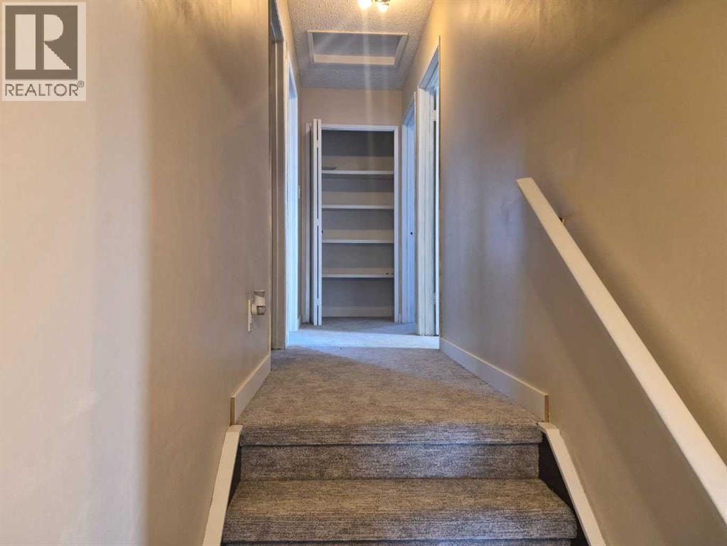 27 Beddington Road NE — photo 25