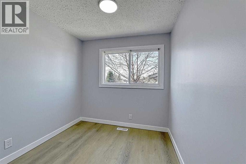 71 Falton Drive NE — photo 18