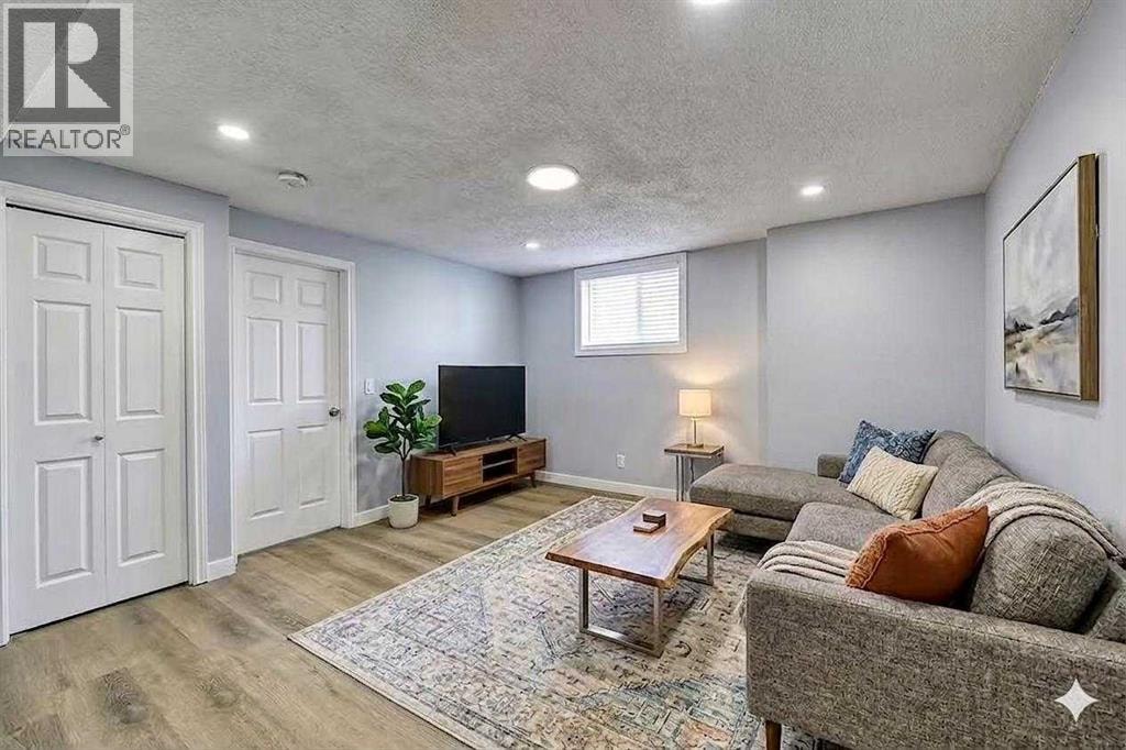 71 Falton Drive NE — photo 28