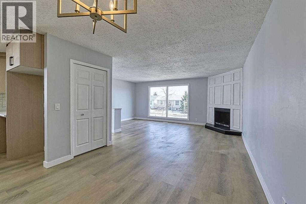 71 Falton Drive NE — photo 9