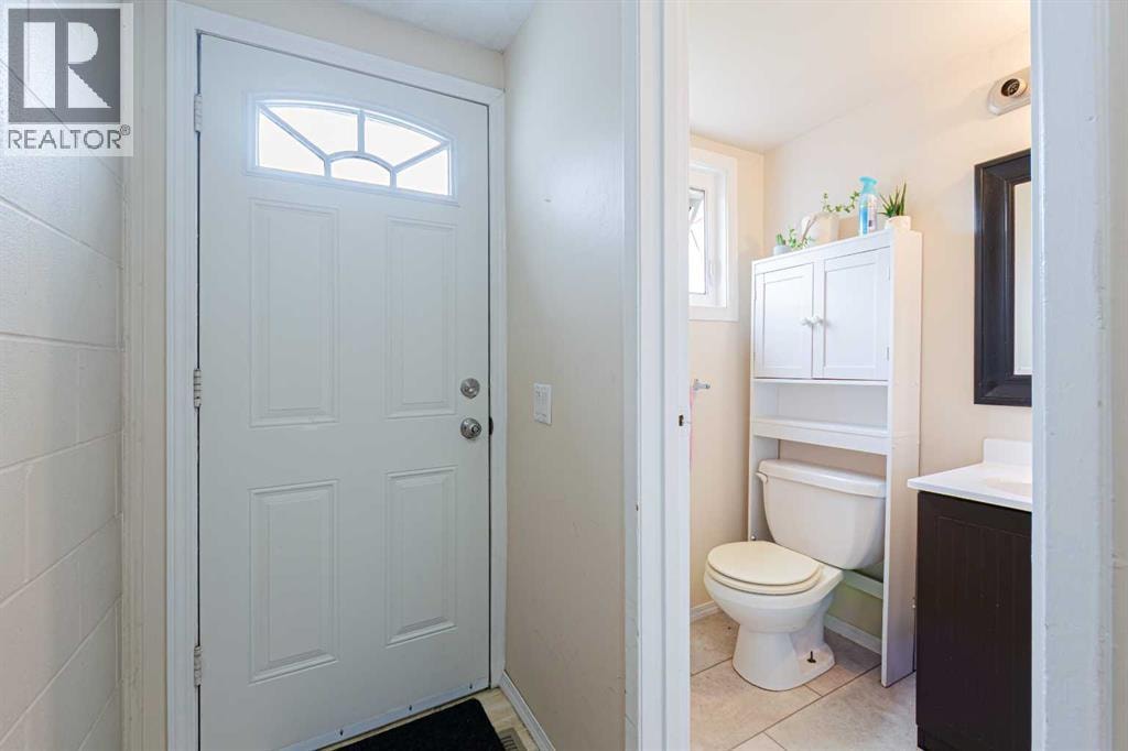5412 14 Avenue SE — photo 13