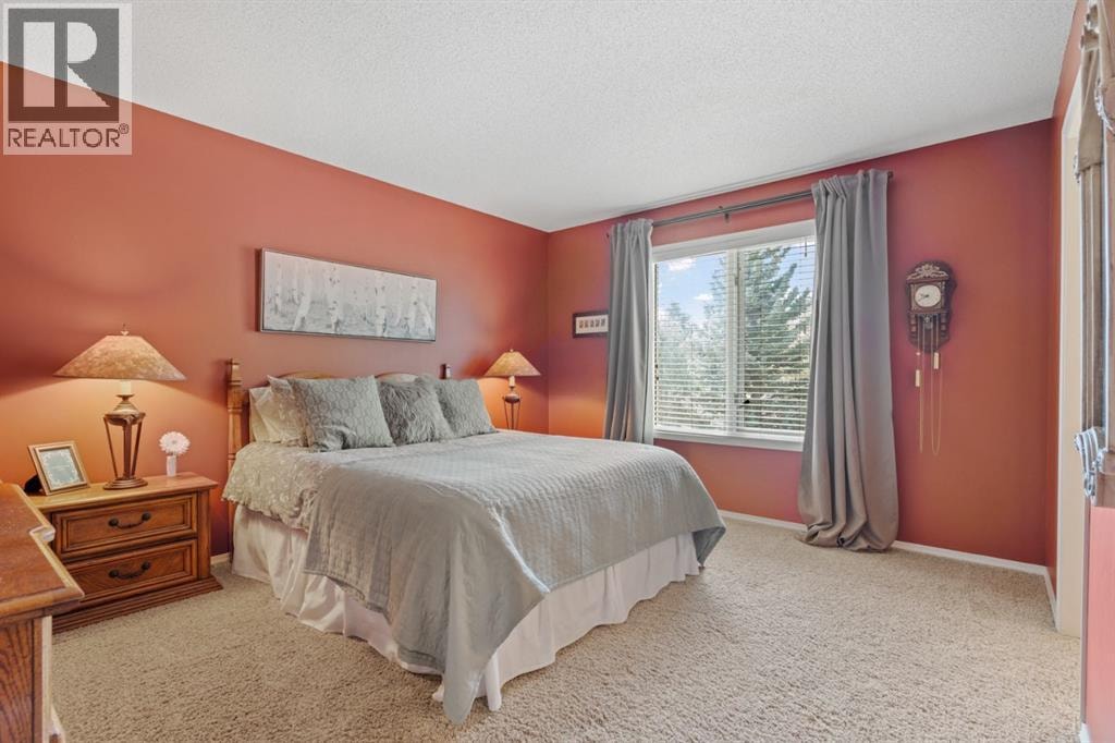 212 Sirocco Place SW — photo 28
