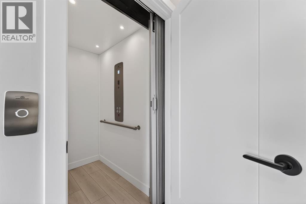 3088 85 Street SW — photo 16