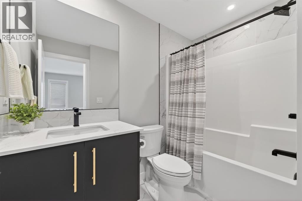 3088 85 Street SW — photo 21