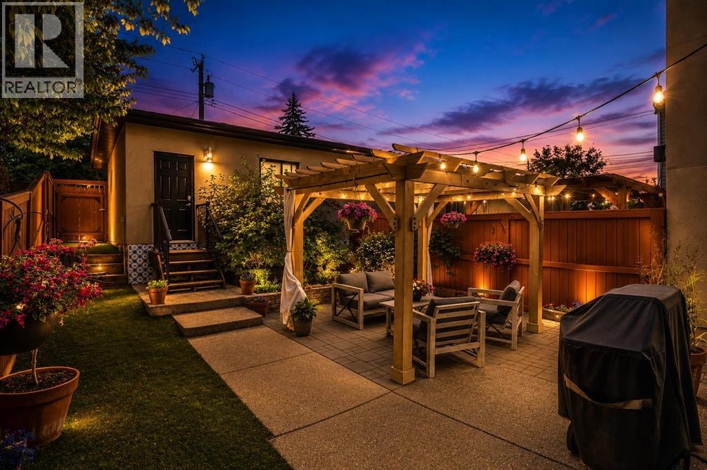 2113 21 Avenue SW — photo 38