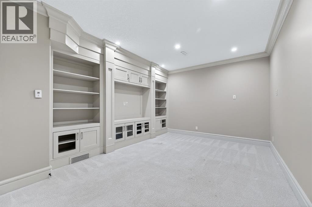 52 Wentworth Crescent SW — photo 41