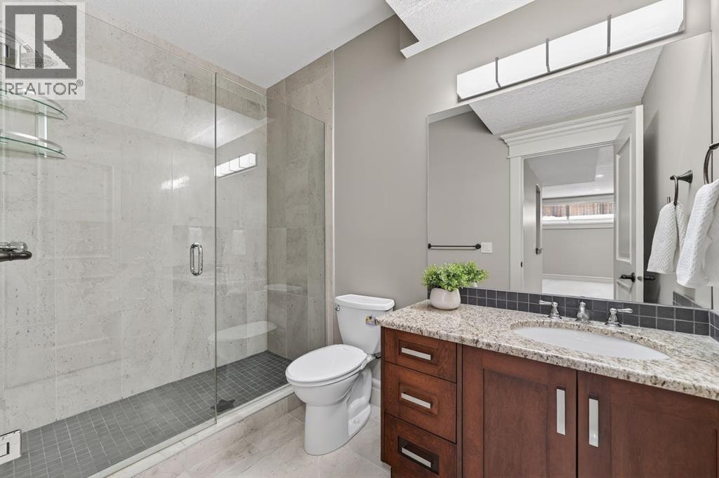 52 Wentworth Crescent SW — photo 39