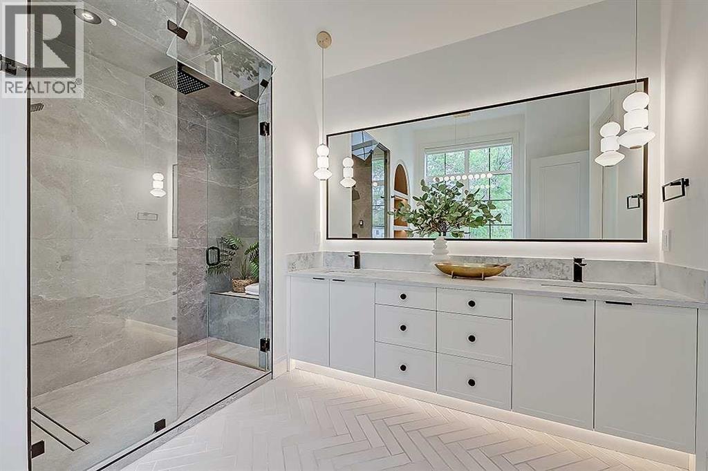623 18 Avenue NW — photo 30