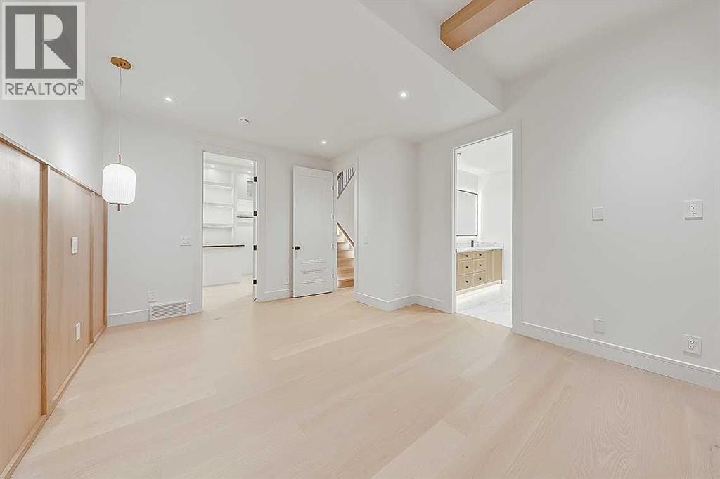 623 18 Avenue NW — photo 48