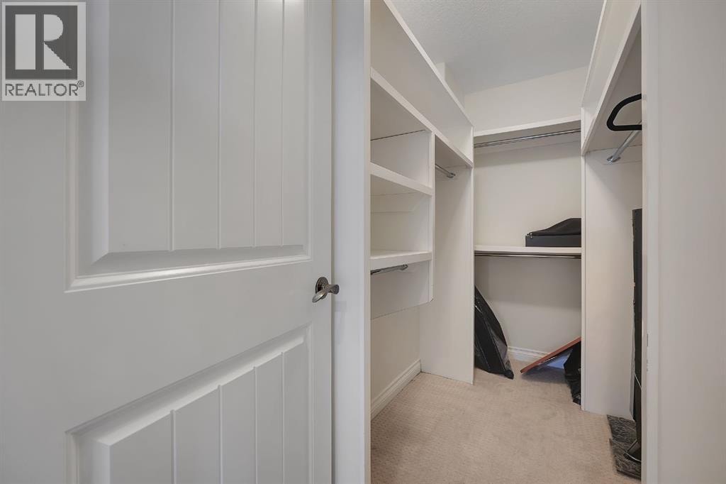 40 Baywater Court SW — photo 35