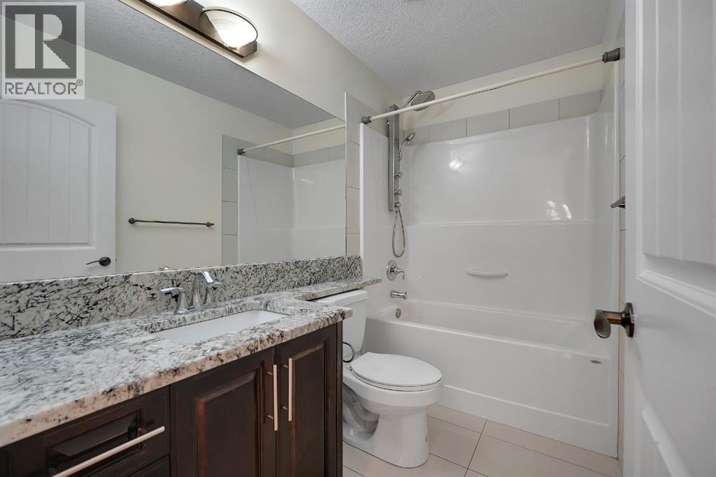 40 Baywater Court SW — photo 38