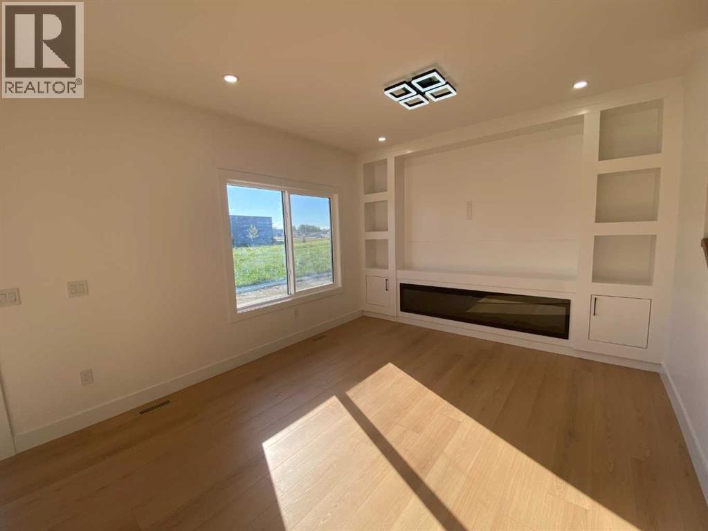 709 MANDALAY Avenue NW — photo 14