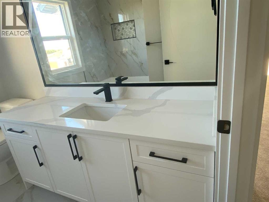 709 MANDALAY Avenue NW — photo 34