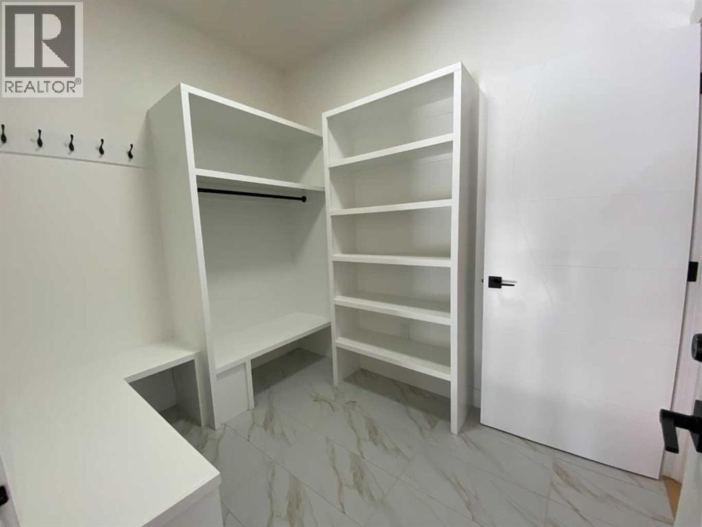 709 MANDALAY Avenue NW — photo 40