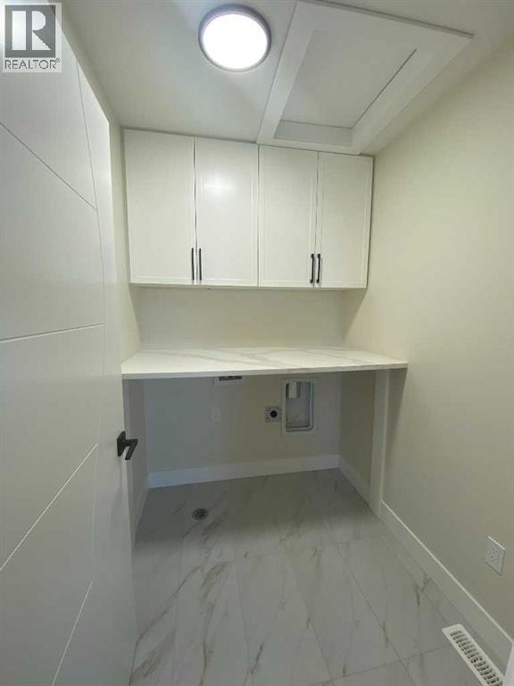 709 MANDALAY Avenue NW — photo 28