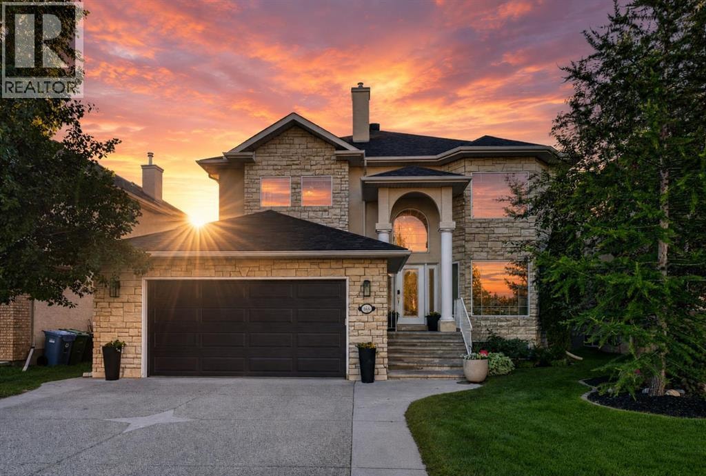 165 Strathlea Place SW
