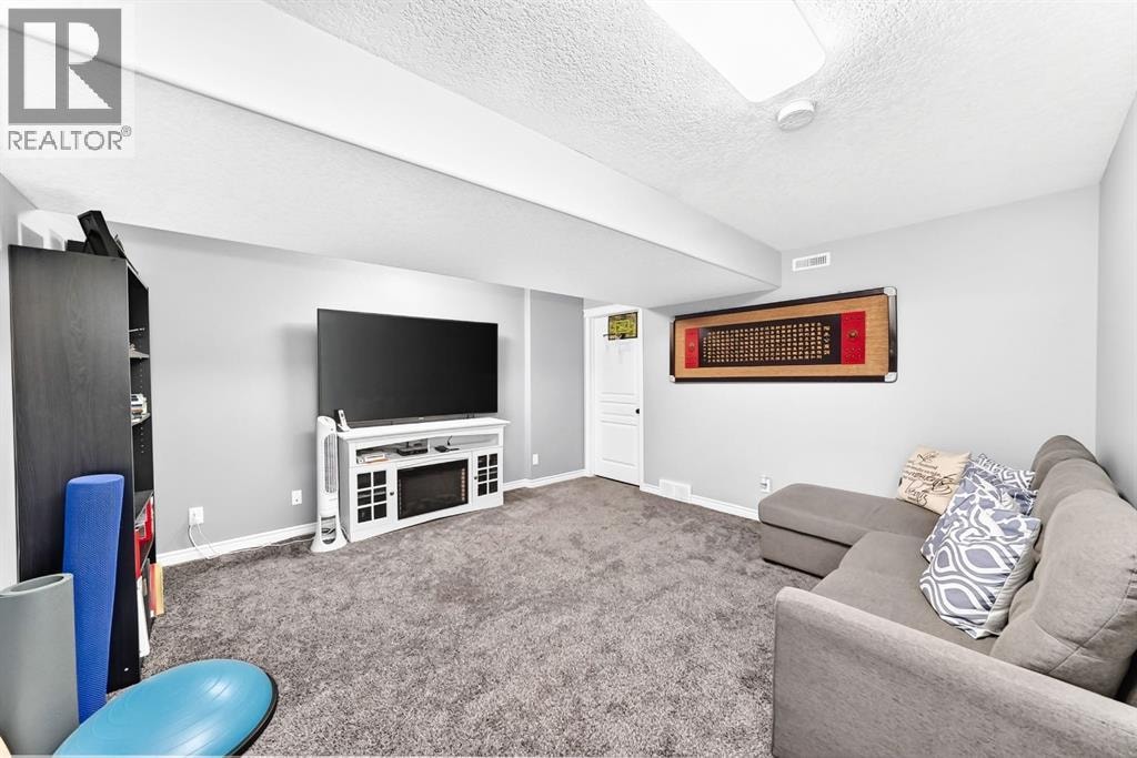 116 Kingsland Court SE — photo 40
