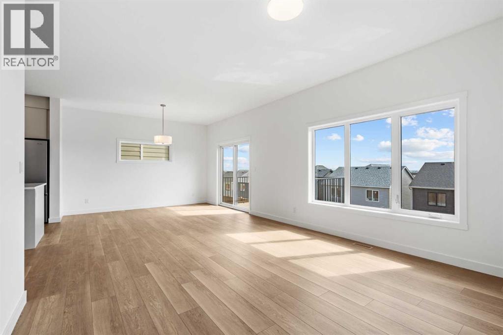 34 Wild Rose Bay SW — photo 9