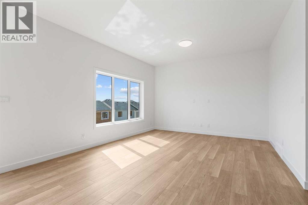34 Wild Rose Bay SW — photo 7