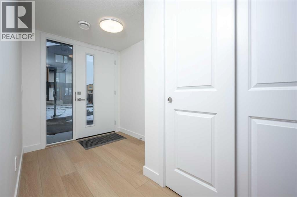 302, 8535 19 Avenue SE — photo 2